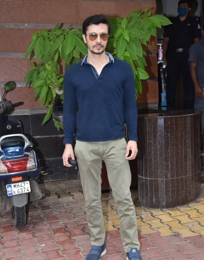 Darshan Kumar, who plays the role of Ujagar Singh also marked his appearance at the success bash.